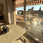 Nouveau ! A 200m Des Plages Grand Baigne De Lumiere, Tres Grande Terrasse Confort アパート
