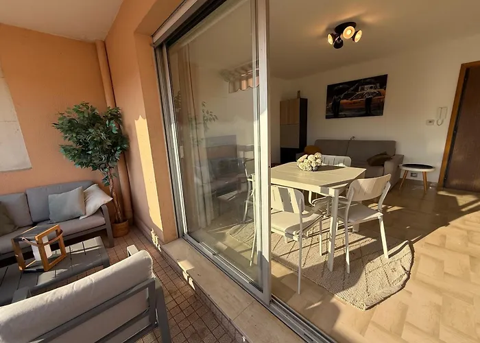 Apartment Nouveau ! A 200m Des Plages Grand Baigne De Lumiere, Tres Grande Terrasse Confort Juan-les-Pins