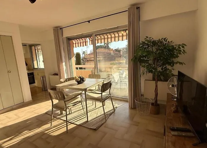Nouveau ! A 200m Des Plages Grand Baigne De Lumiere, Tres Grande Terrasse Confort * Juan-les-Pins