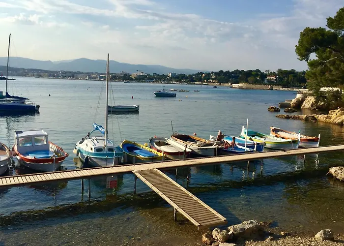 Nouveau ! A 200m Des Plages Grand Baigne De Lumiere, Tres Grande Terrasse Confort * Juan-les-Pins